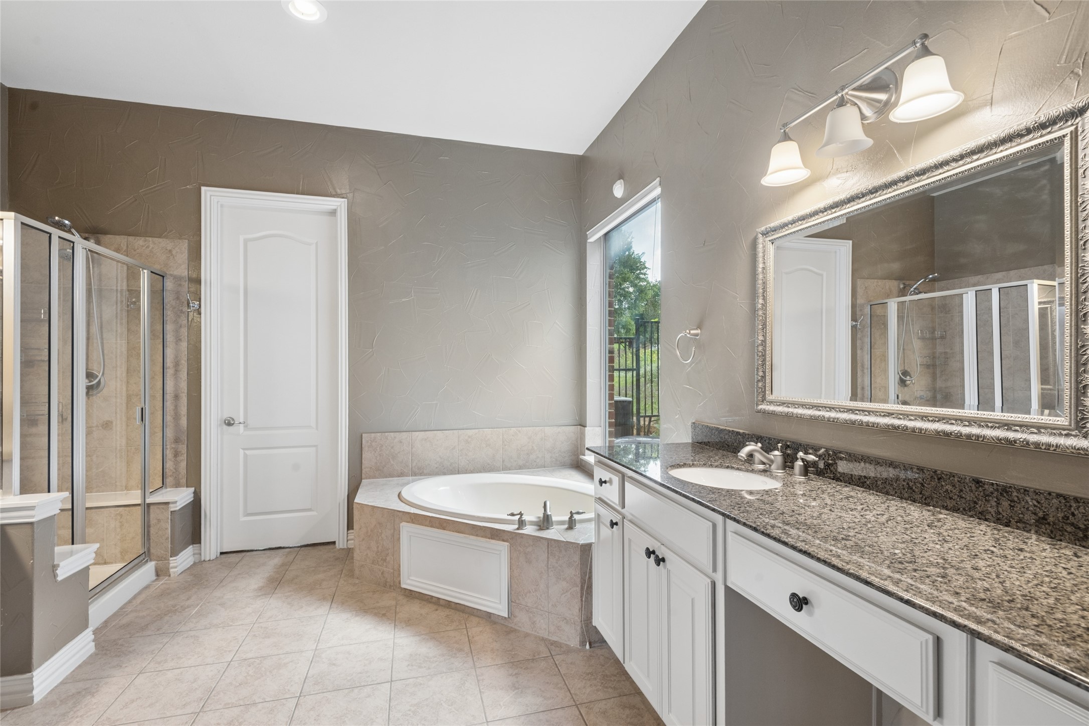4812 Cargill Circle Fort Worth TX 76244