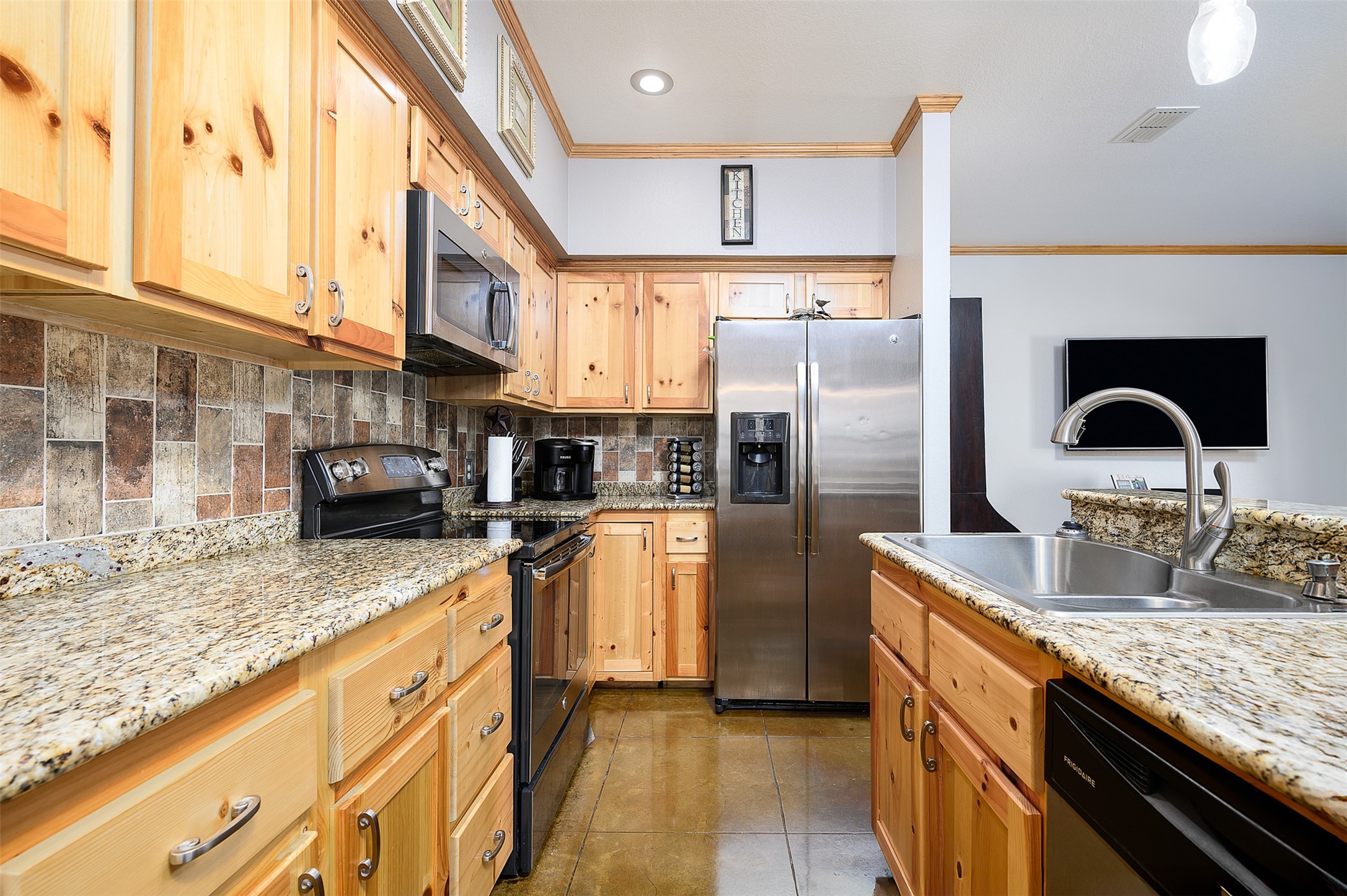 1460 N Us Highway 287 Palestine TX 75803