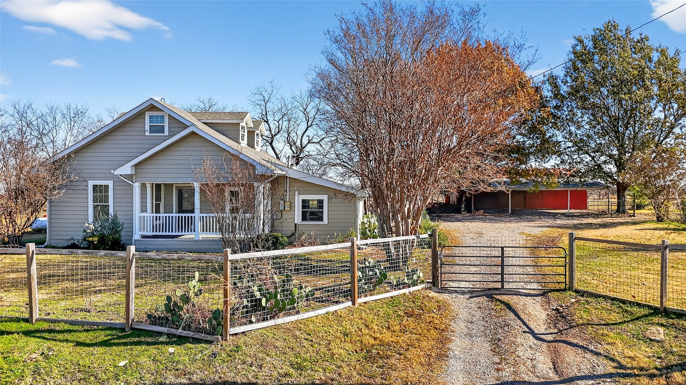 1883 S Fm 2077 Dodd City TX 75438