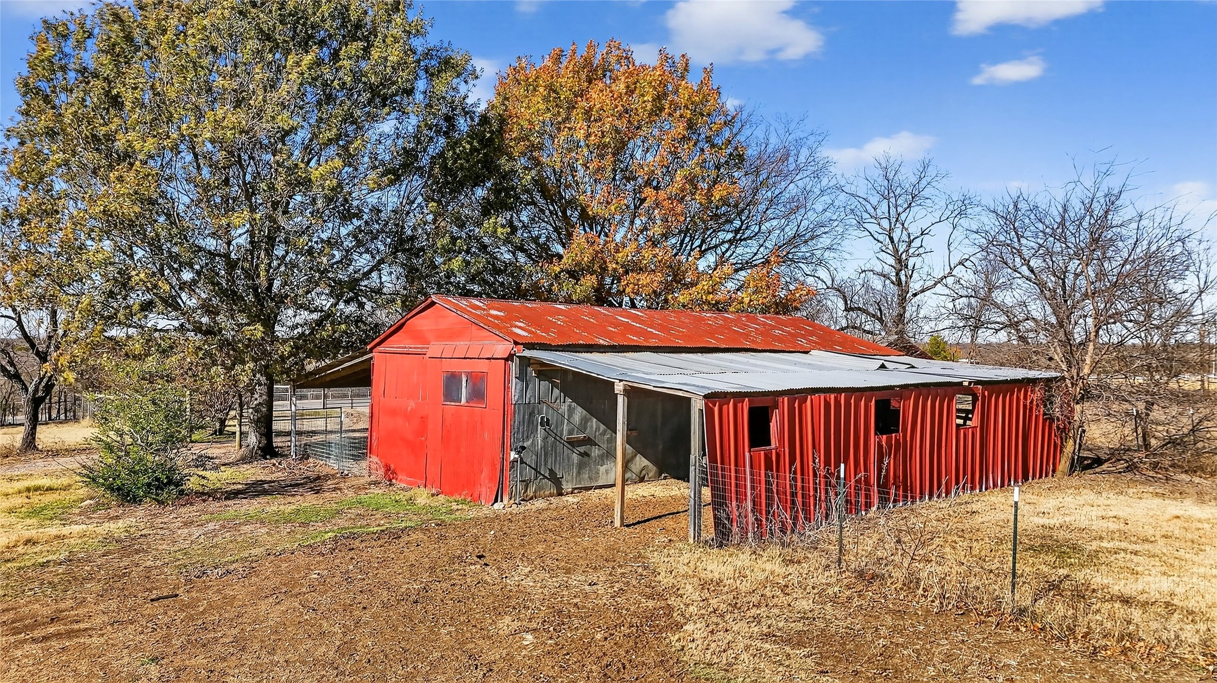 1883 S Fm 2077 Dodd City TX 75438