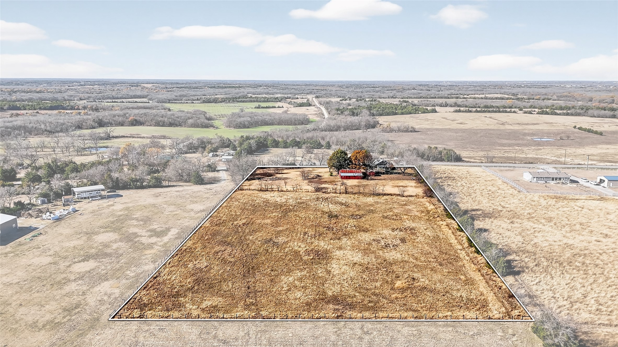 1883 S Fm 2077 Dodd City TX 75438