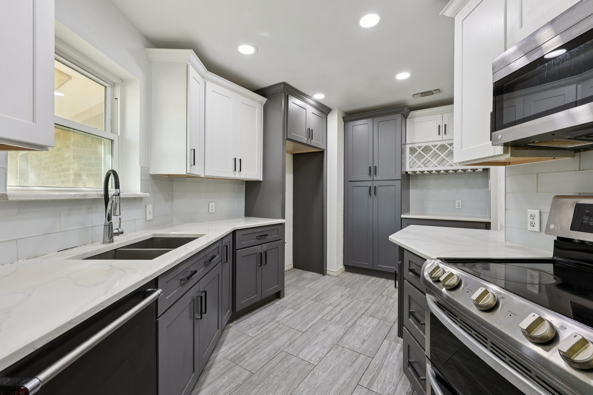 2417 Meadow Court Bedford TX 76021