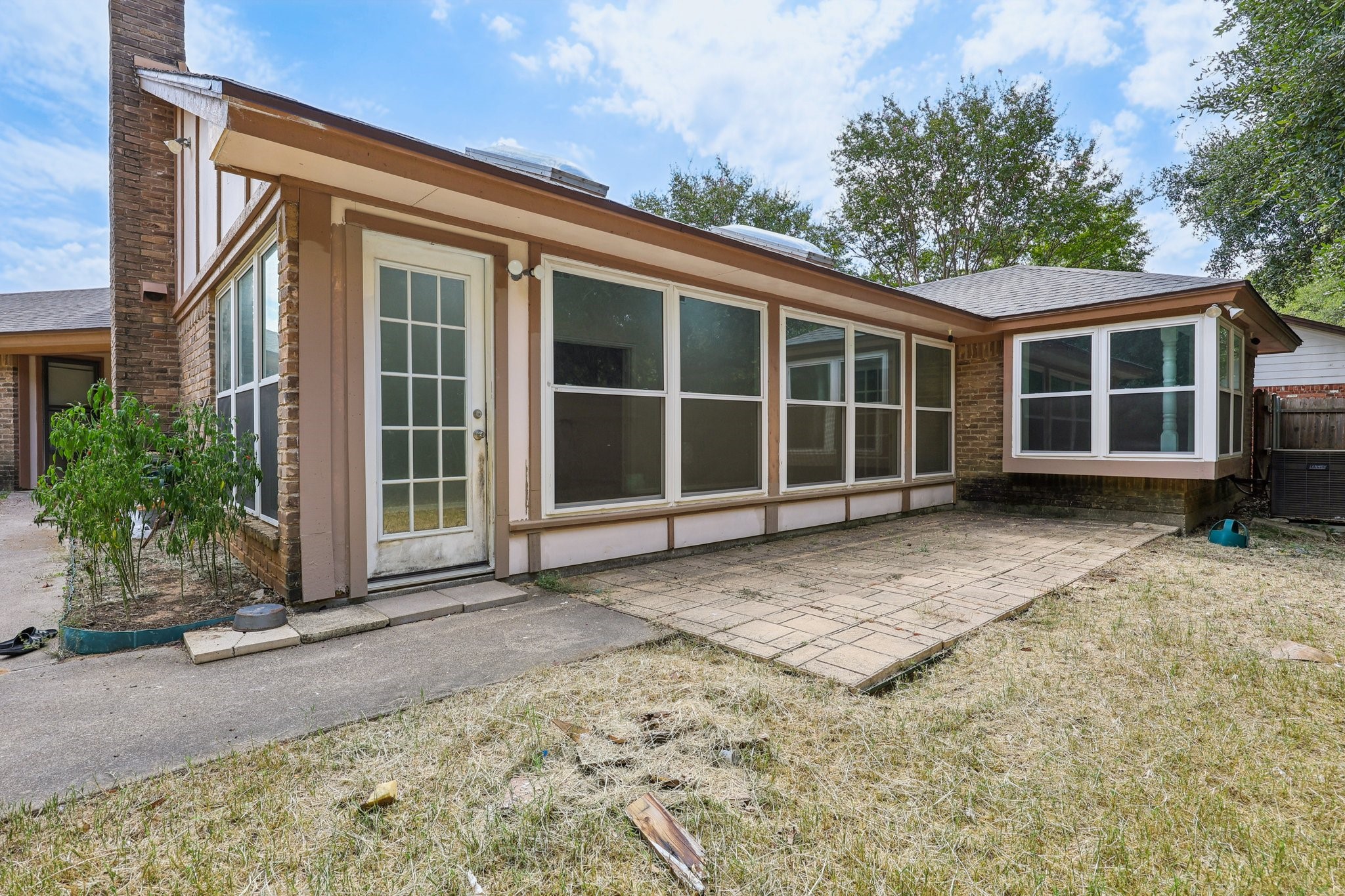 2417 Meadow Court Bedford TX 76021
