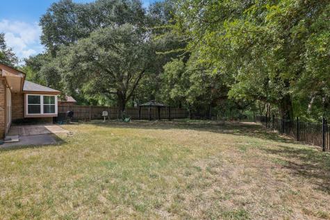 2417 Meadow Court Bedford TX 76021