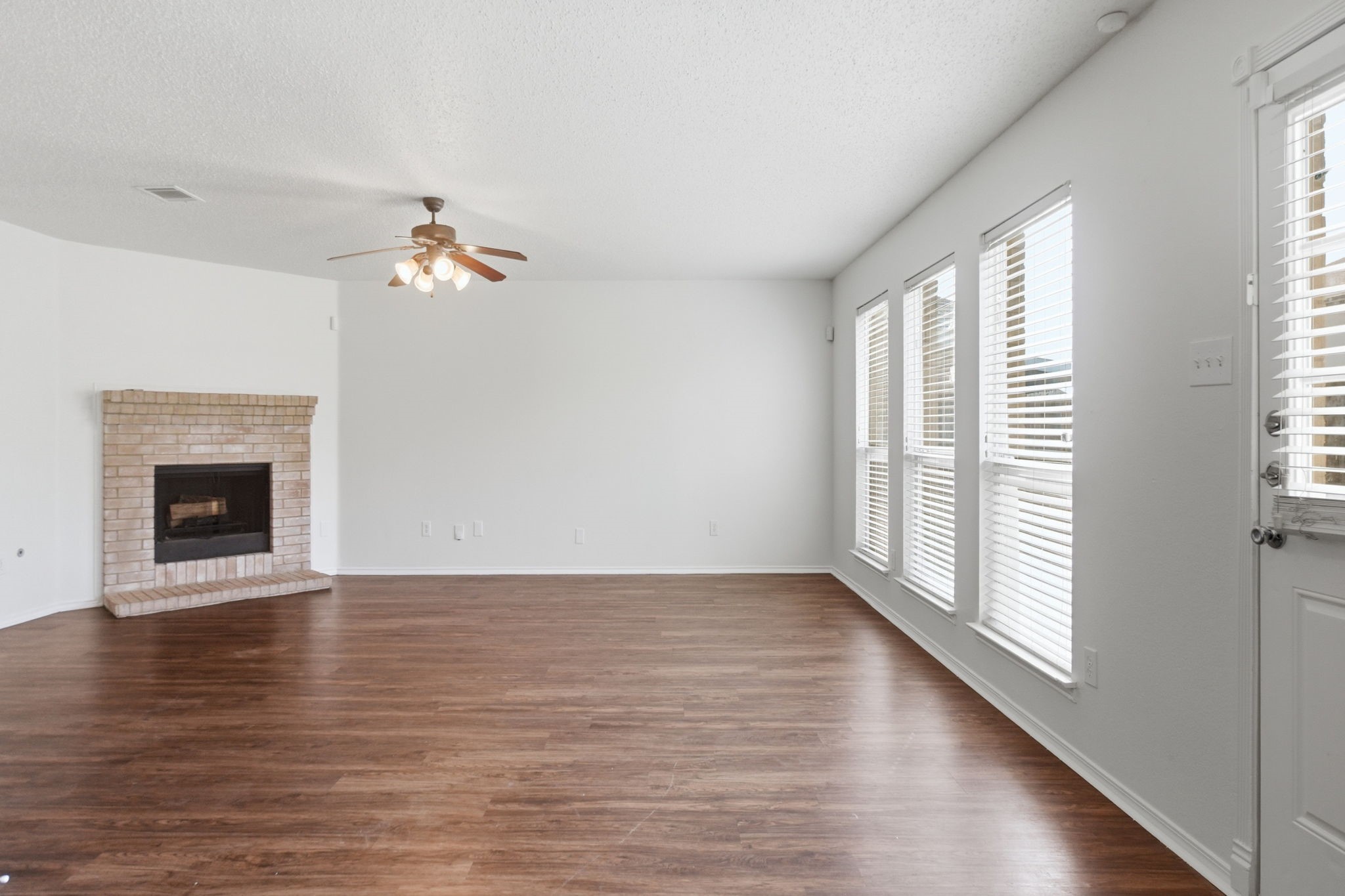 2837 Island Wren Drive Mesquite TX 75181