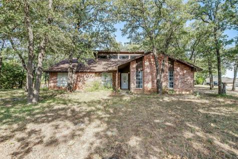 237 Gatewood Circle W Burleson TX 76028