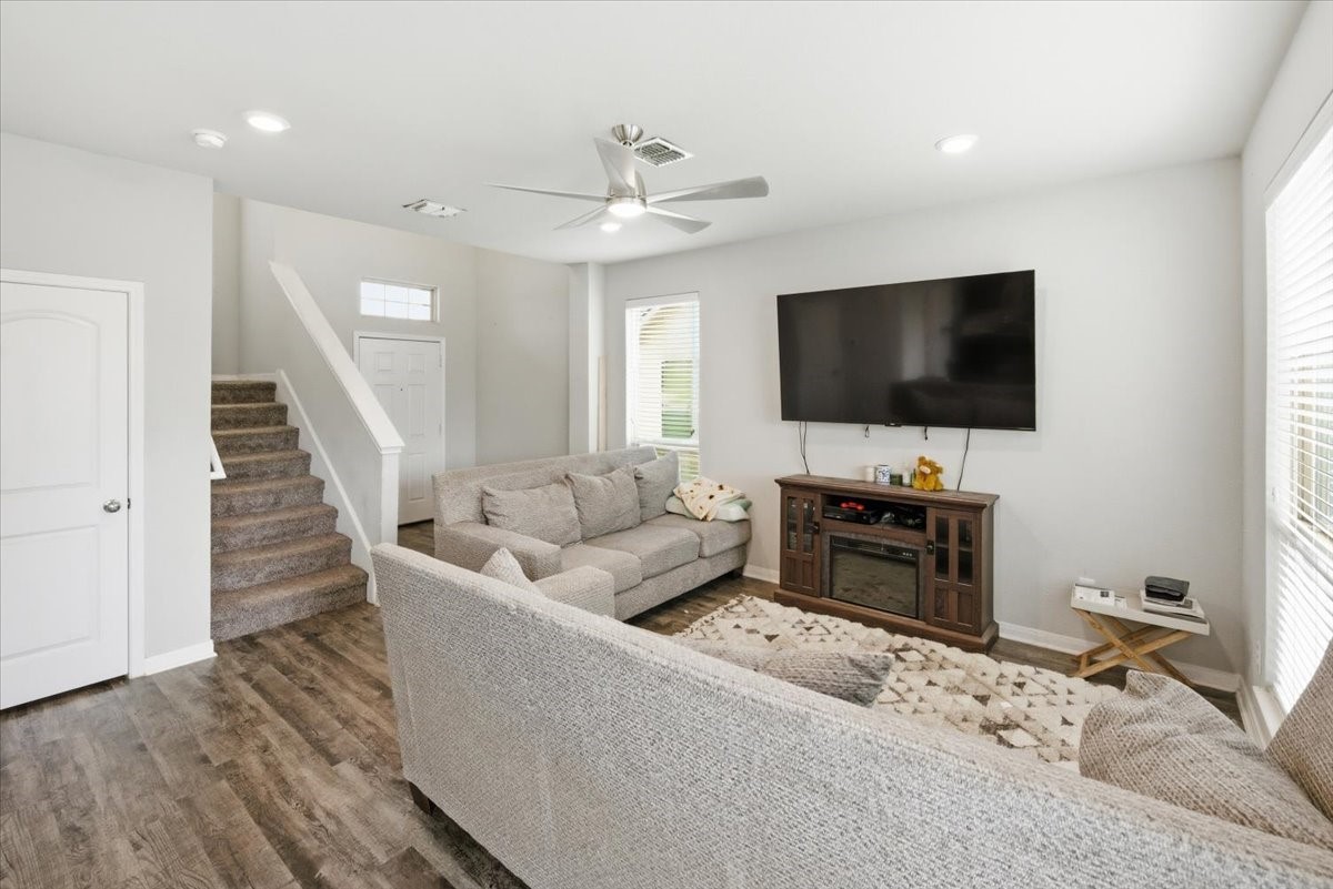 10701 Kestrel Court Waco TX 76708