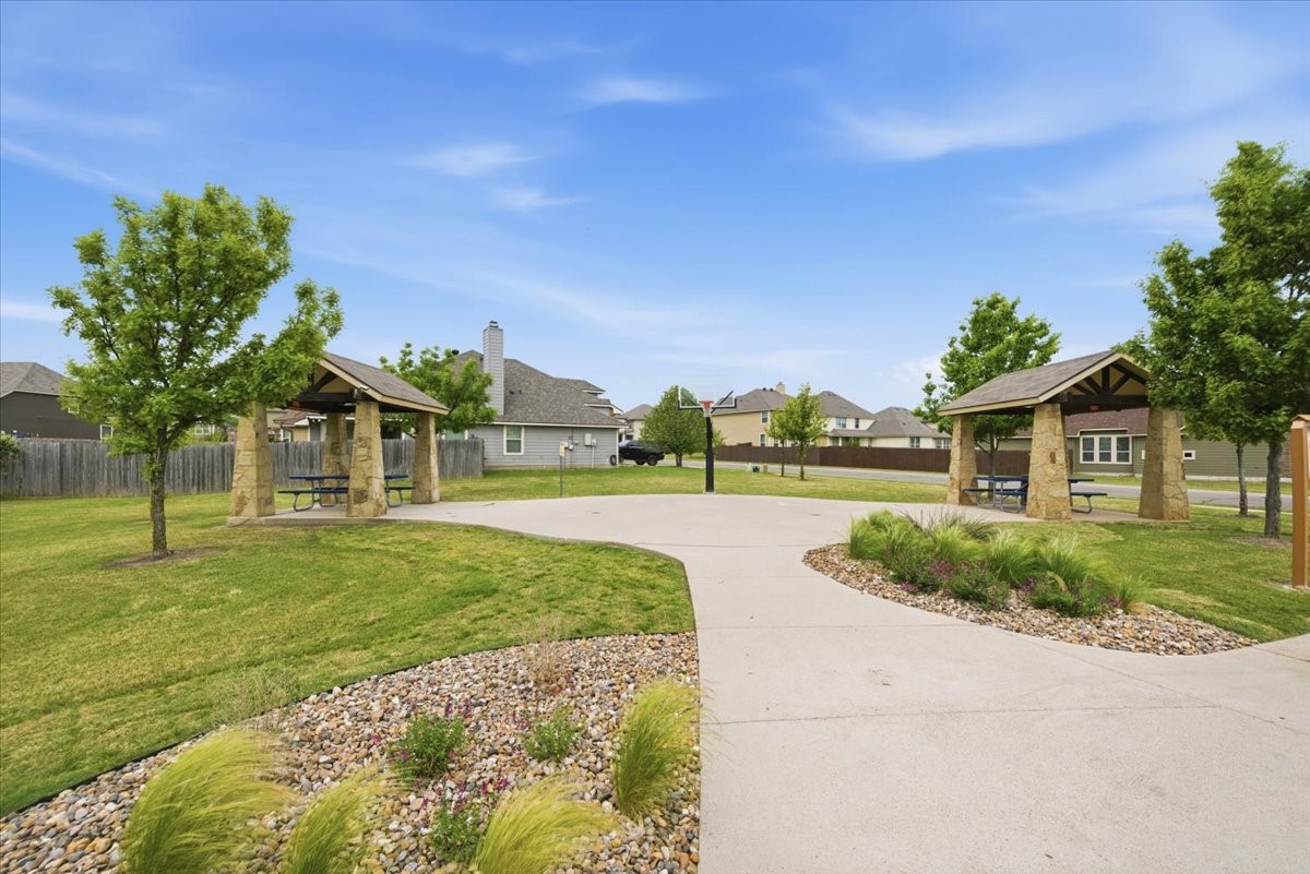 10701 Kestrel Court Waco TX 76708