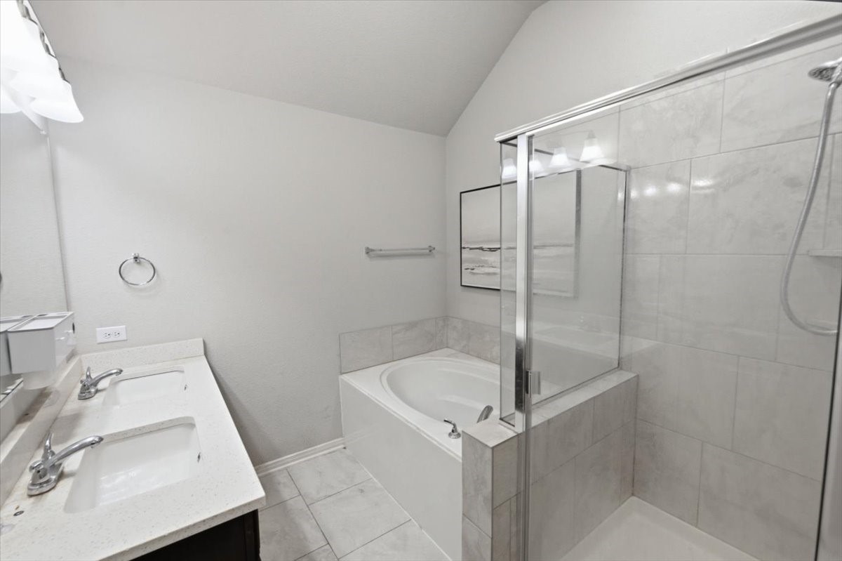 10701 Kestrel Court Waco TX 76708