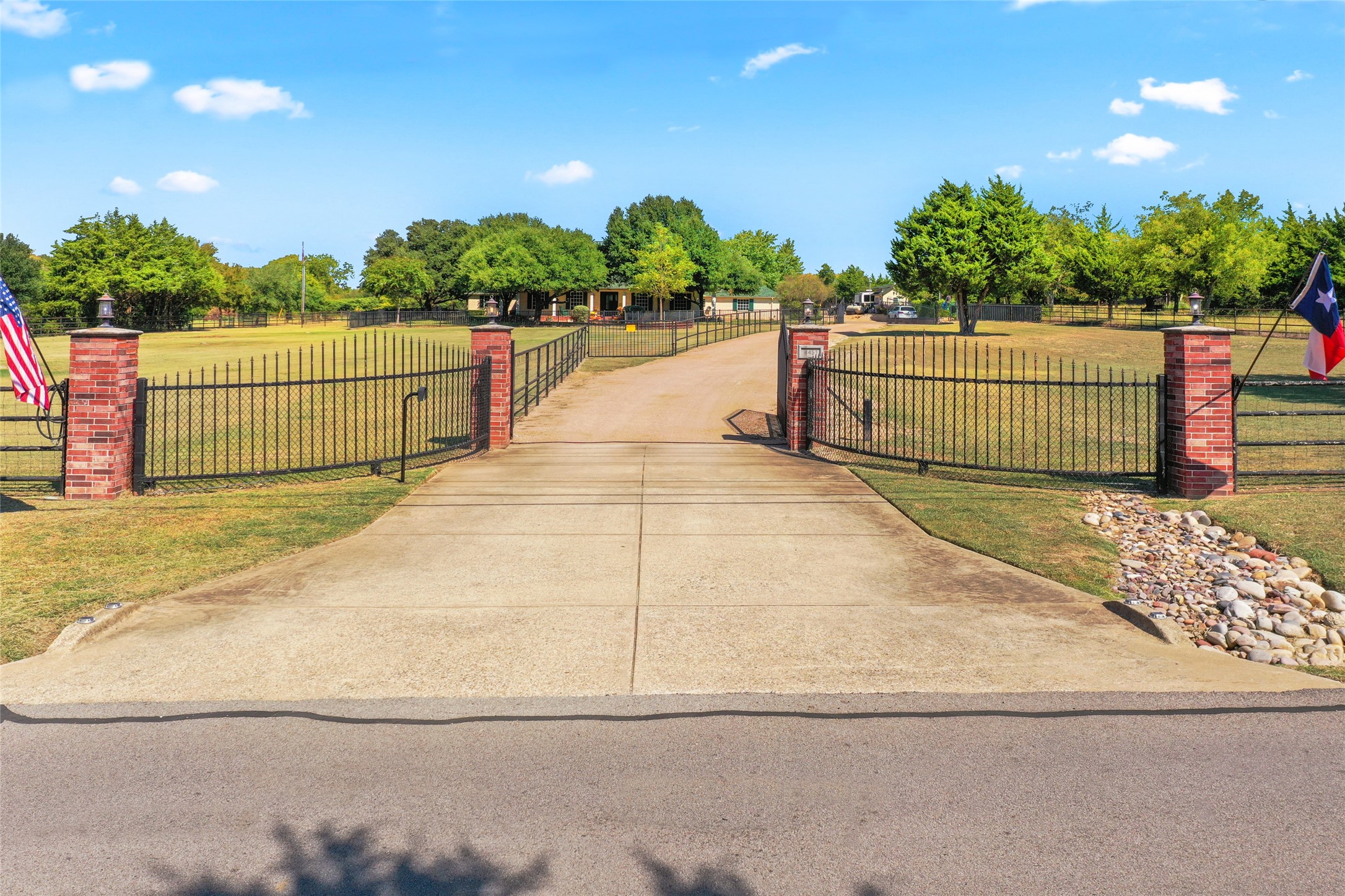 4451 Shiloh Road Midlothian TX 76065