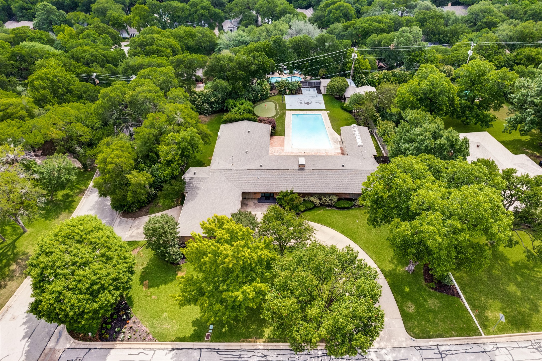 4101 Hildring Drive E Fort Worth TX 76109