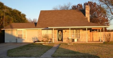 290 N Laramie Circle Pilot Point TX 76258