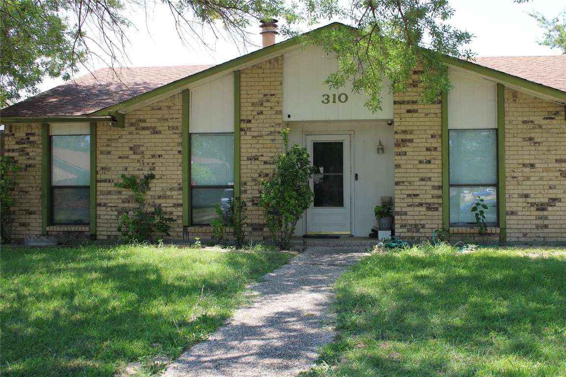 310 Lucinda Drive Garland TX 75040