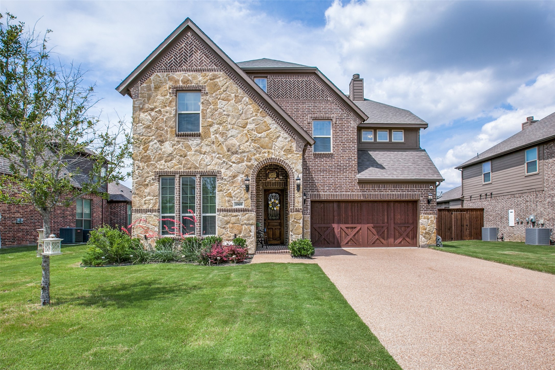 1909 Bent Creek Way Mansfield TX 76063
