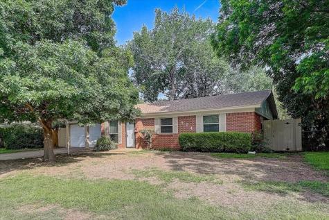 924 SW Sunnybrook Drive Burleson TX 76028