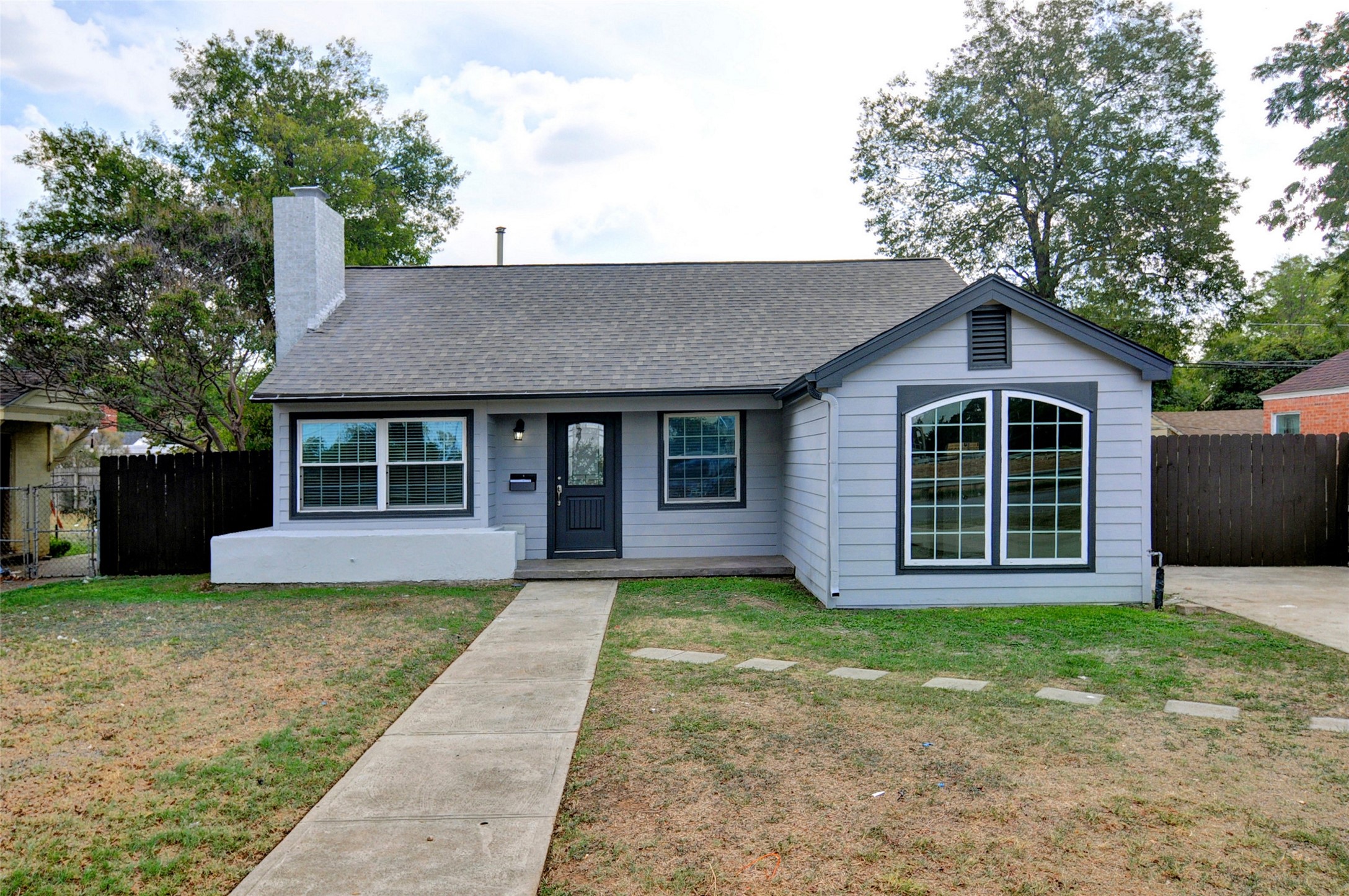 6333 Calmont Avenue Fort Worth TX 76116