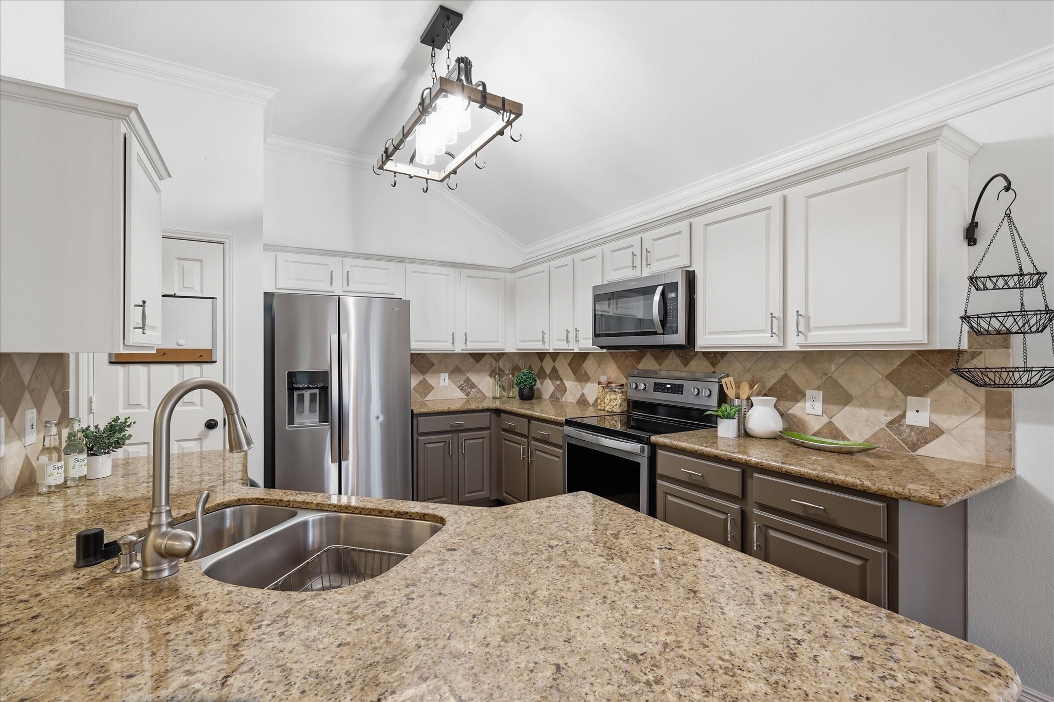 1622 Redwood Drive Corinth TX 76210