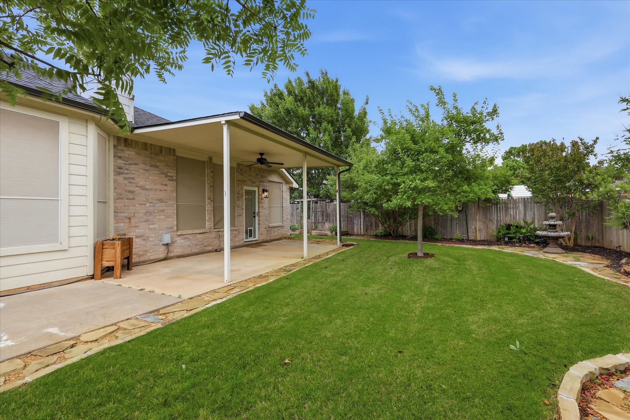 1622 Redwood Drive Corinth TX 76210