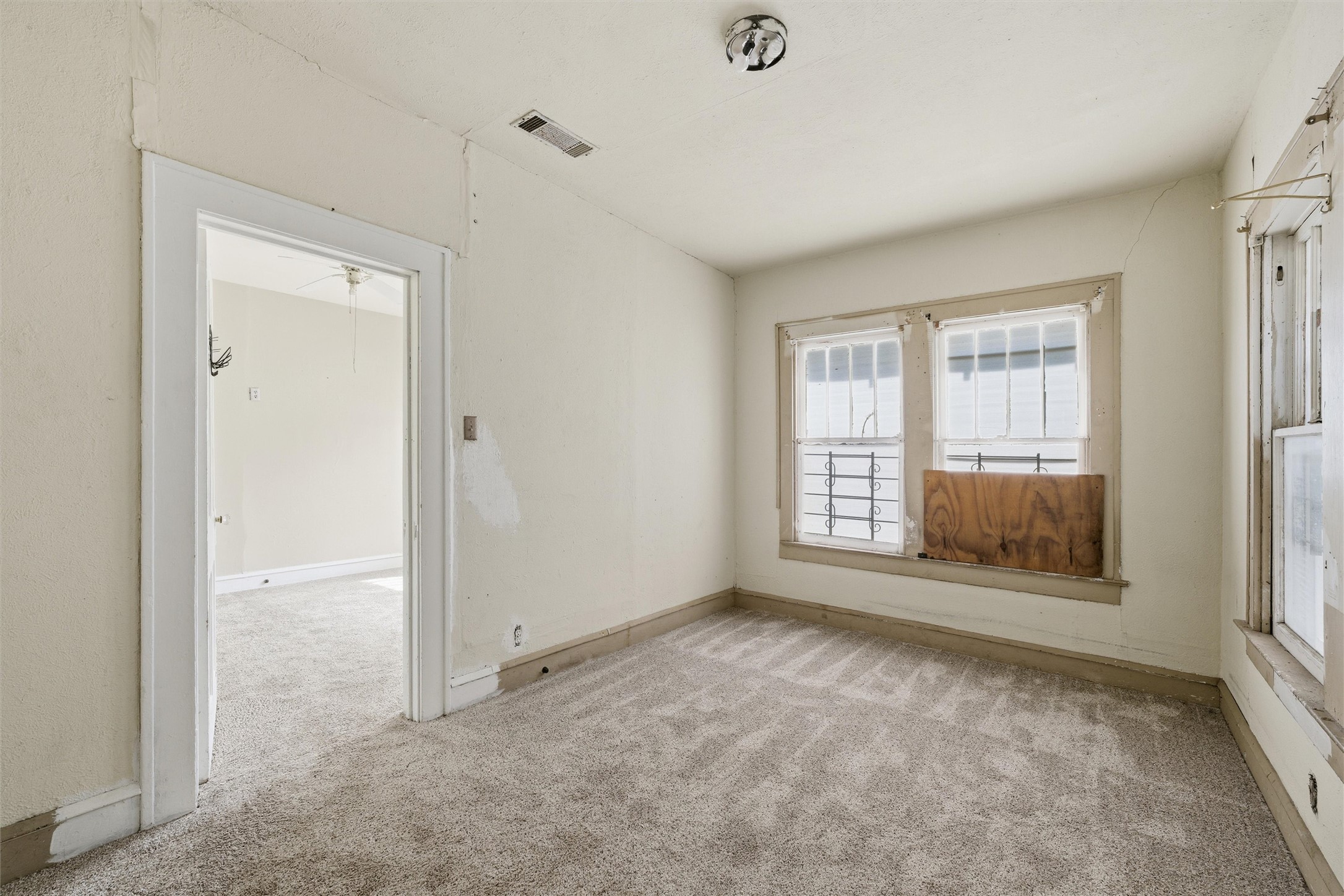 2012 N 5th Street Waco TX 76708