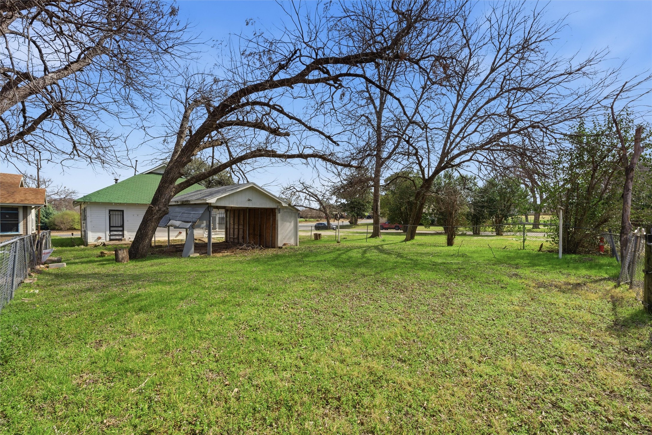 2012 N 5th Street Waco TX 76708