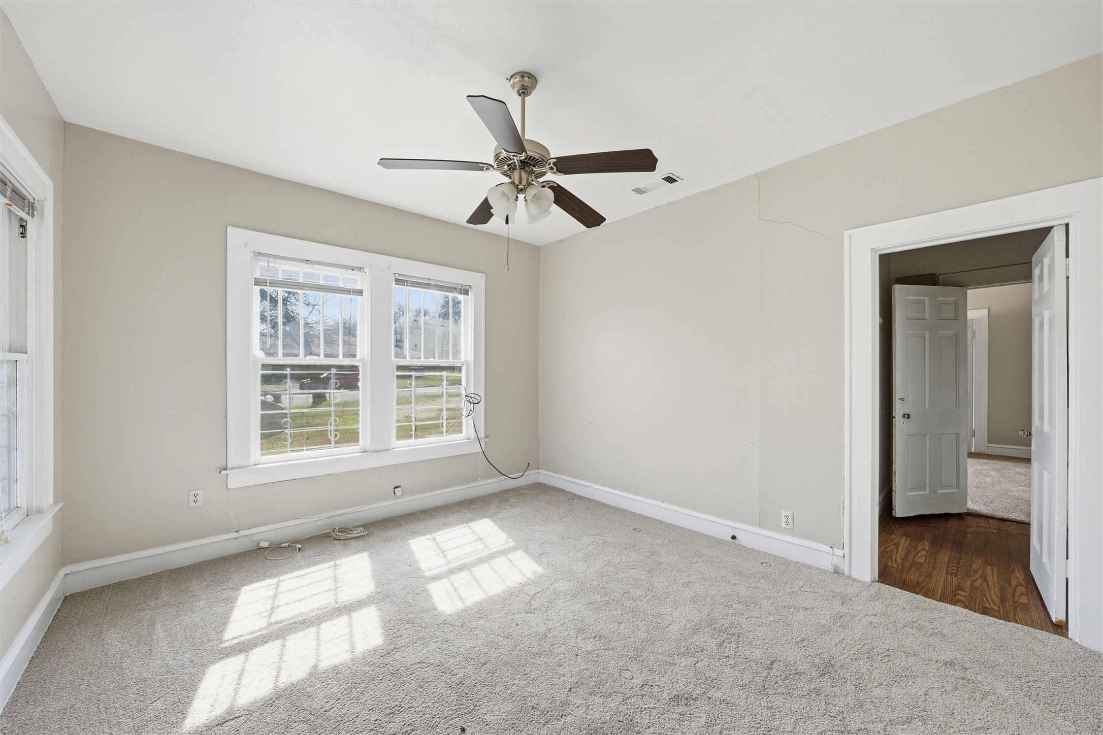 2012 N 5th Street Waco TX 76708