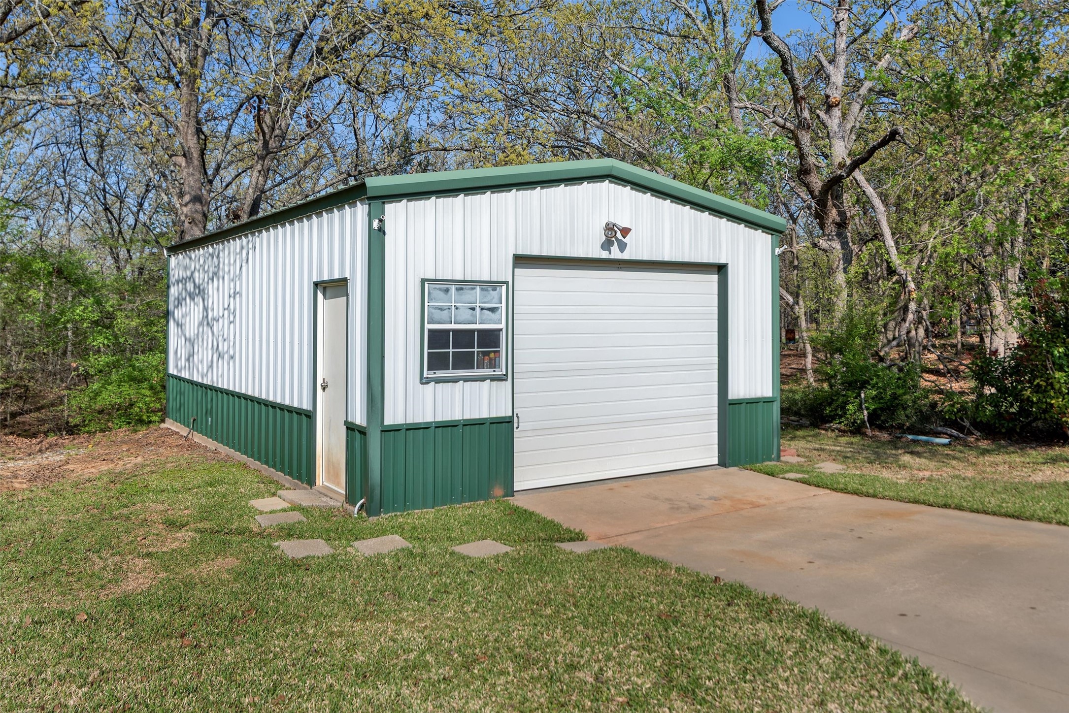 199 Chaparral Estates Drive Denison TX 75021
