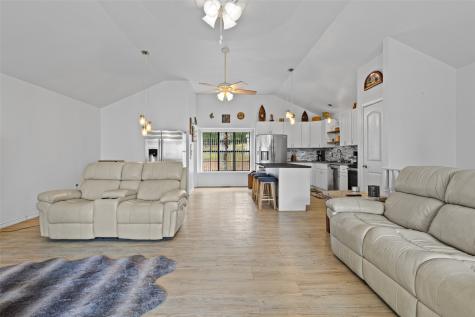 670 Redbud Drive Avinger TX 75630