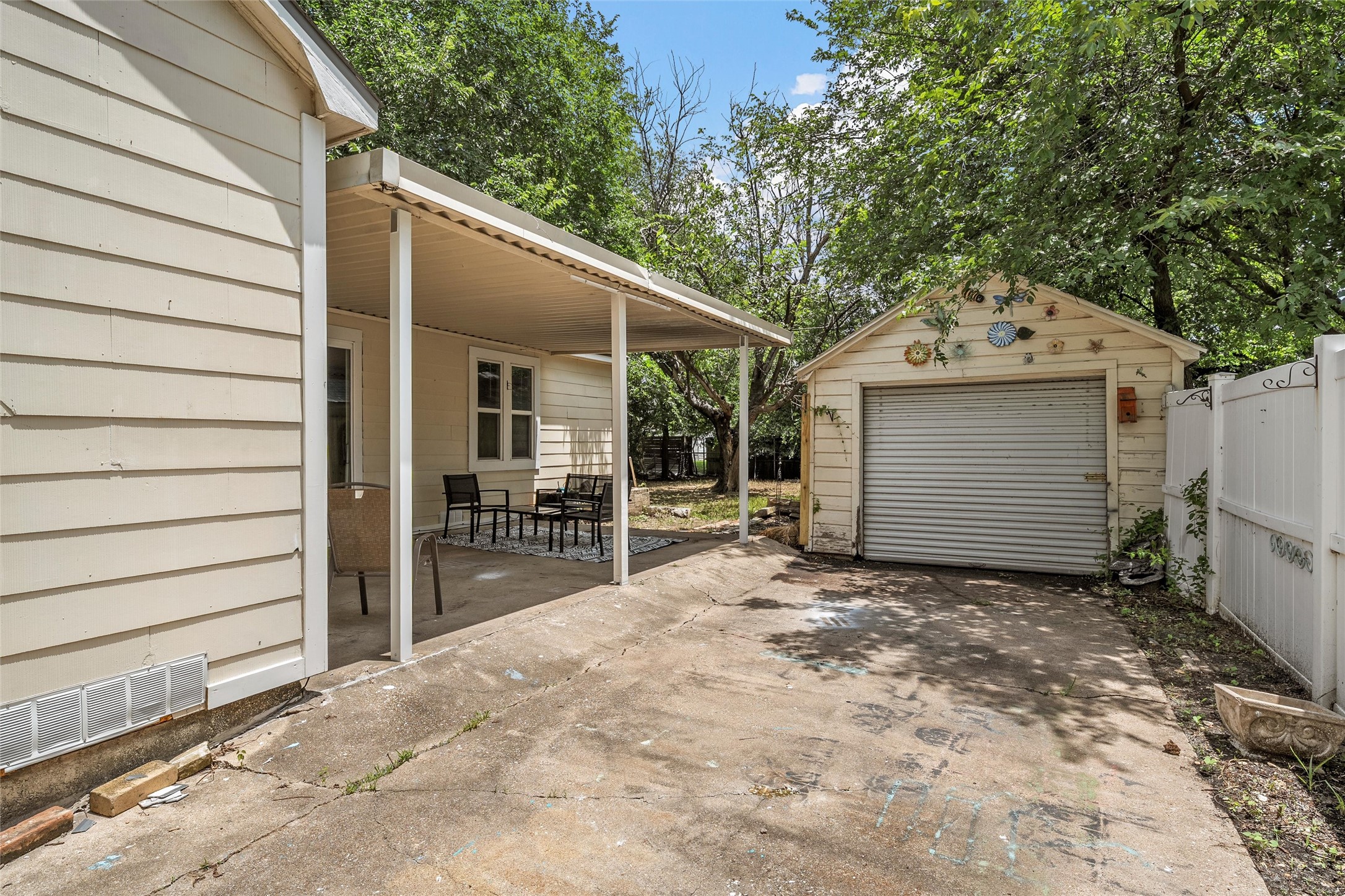 1205 Ashleman Street Bellmead TX 76705