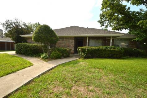 504 Houston Street Sanger TX 76266