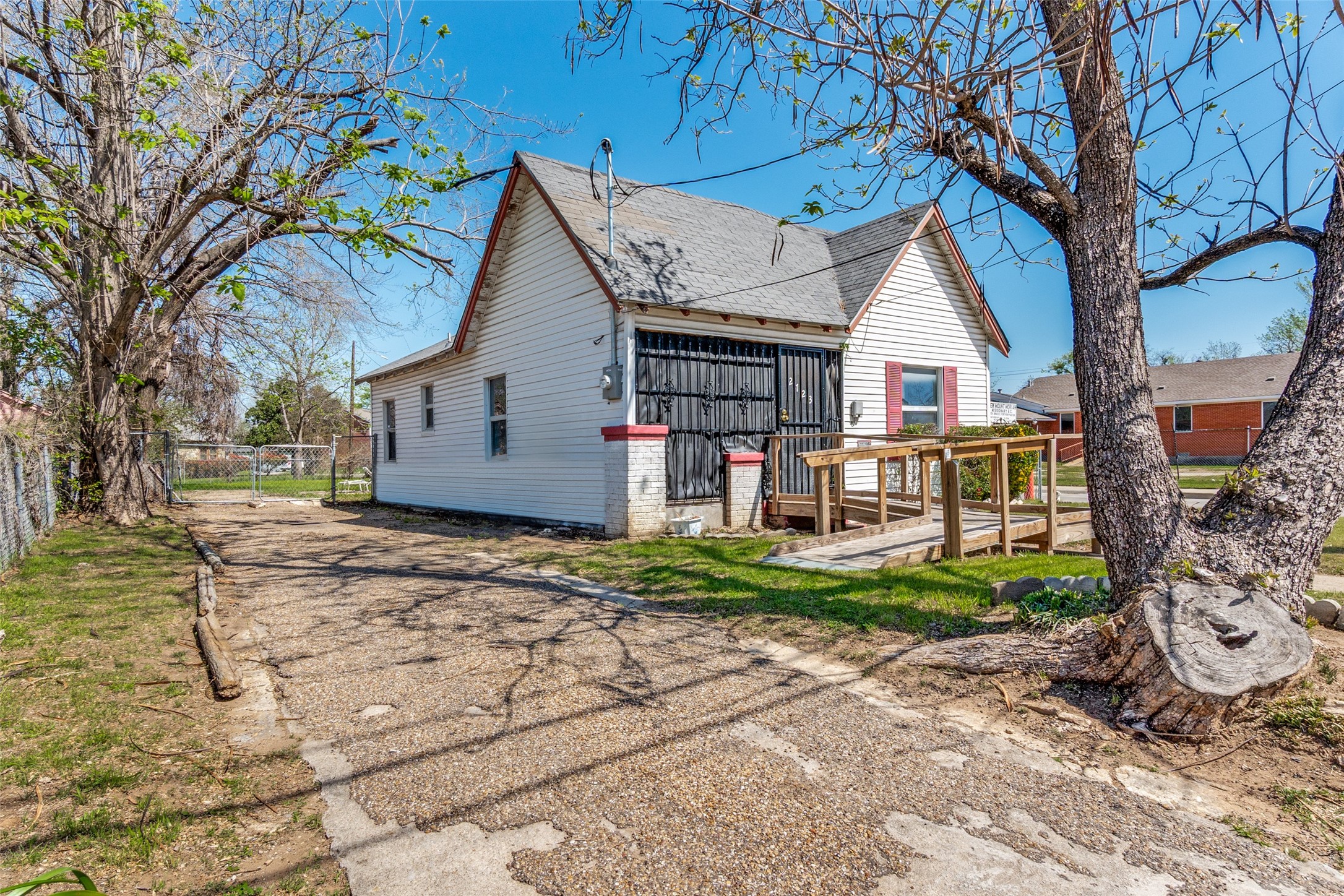 2723 Marder Street Dallas TX 75215
