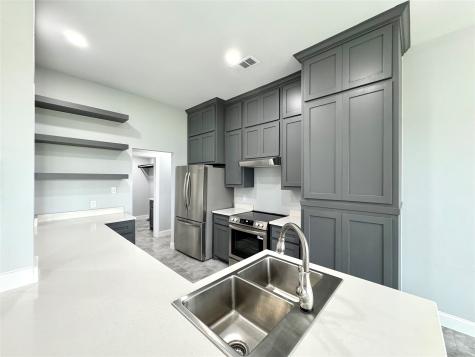 226 Lakeview Drive Runaway Bay TX 76426