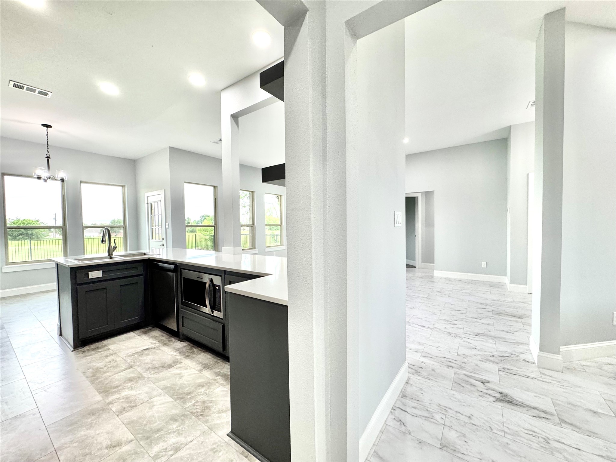 226 Lakeview Drive Runaway Bay TX 76426