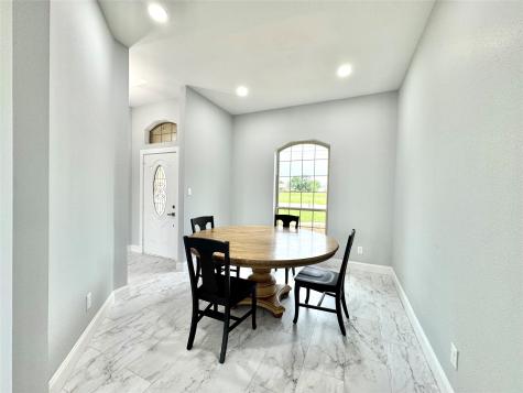 226 Lakeview Drive Runaway Bay TX 76426