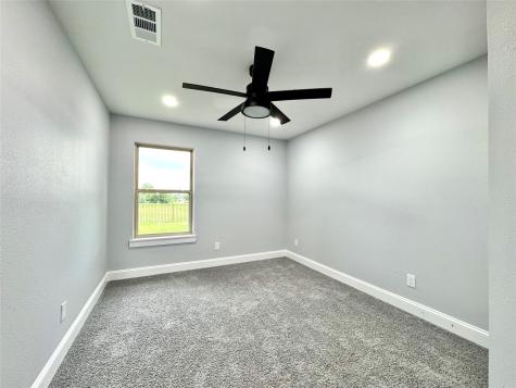 226 Lakeview Drive Runaway Bay TX 76426