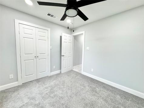 226 Lakeview Drive Runaway Bay TX 76426