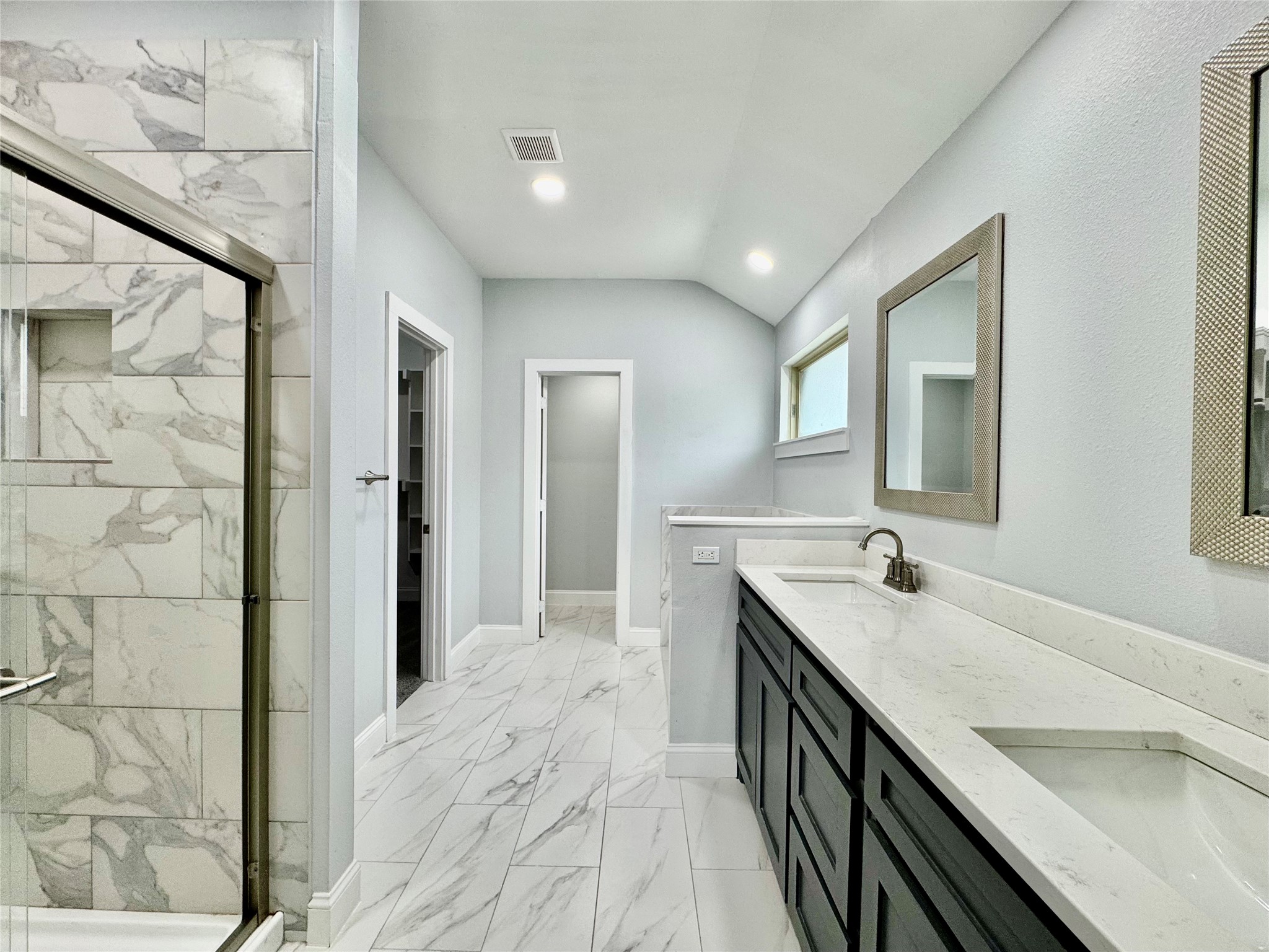 226 Lakeview Drive Runaway Bay TX 76426