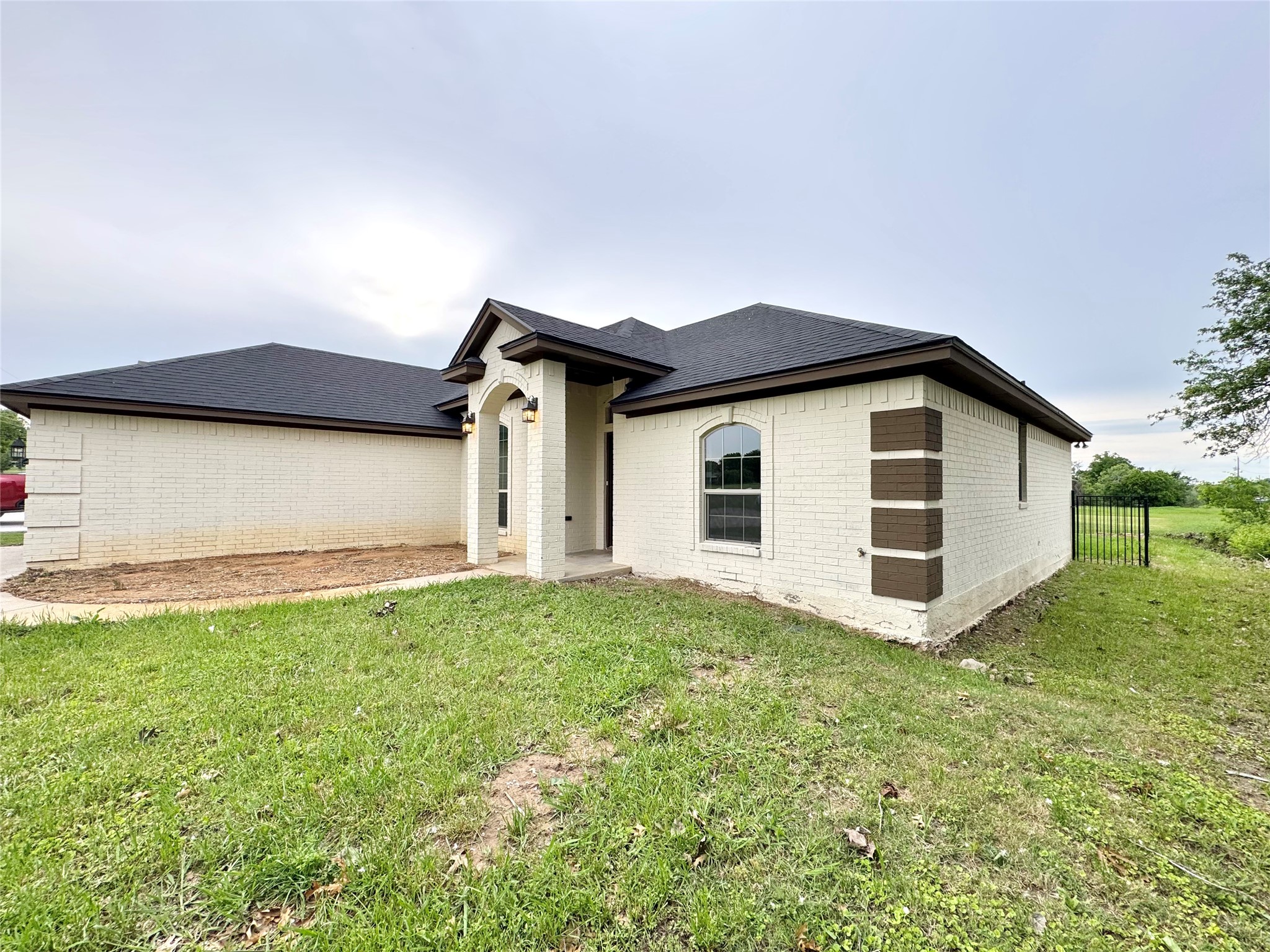 226 Lakeview Drive Runaway Bay TX 76426