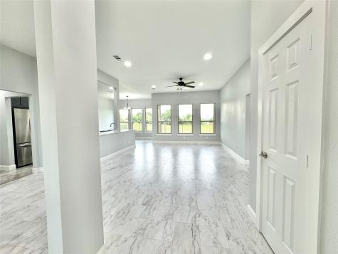 226 Lakeview Drive Runaway Bay TX 76426
