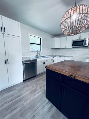 105 Fox Creek Drive Comanche TX 76442