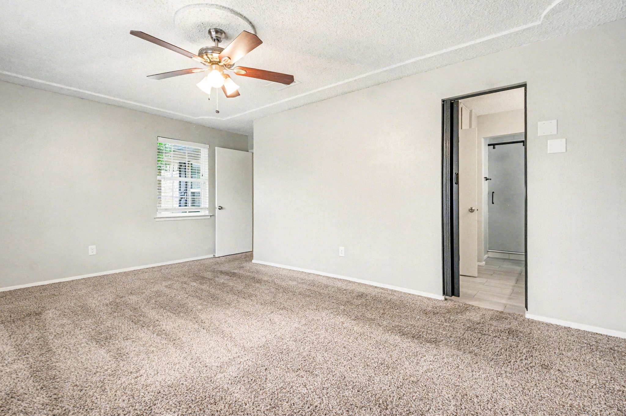 2424 Meadow Creek Bedford TX 76021