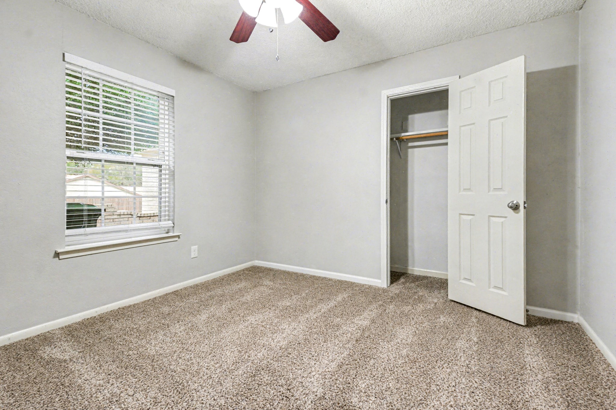 2424 Meadow Creek Bedford TX 76021