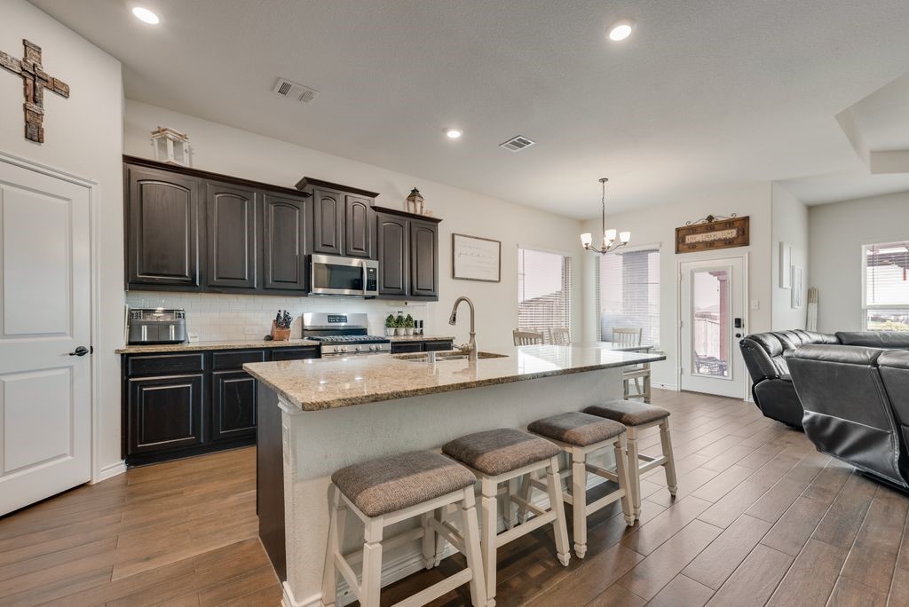 2443 San Marcos Drive Forney TX 75126