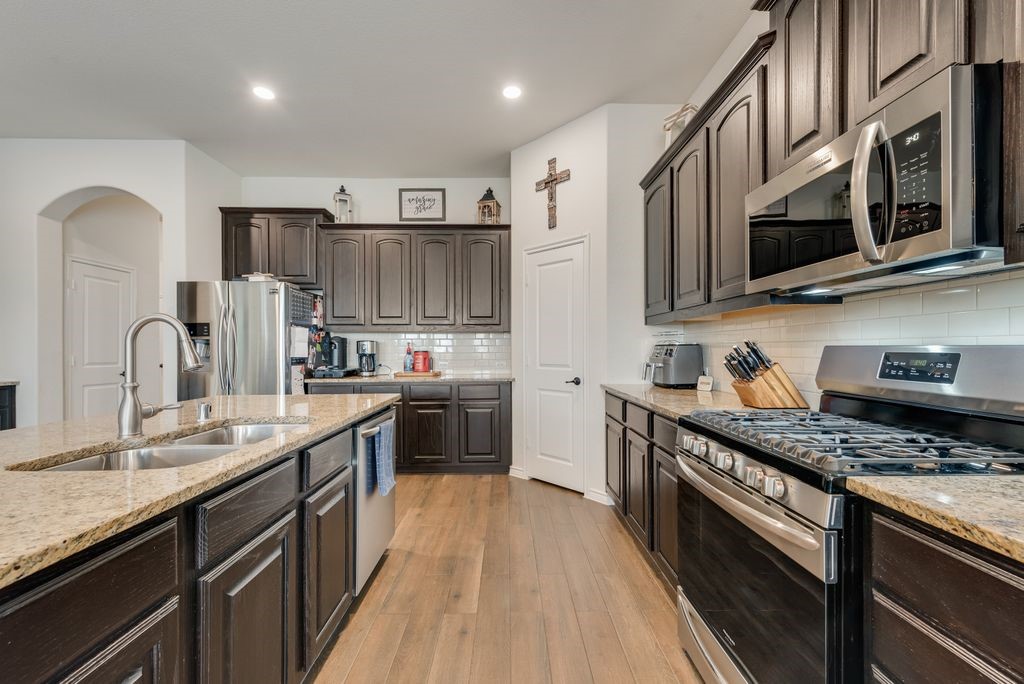 2443 San Marcos Drive Forney TX 75126