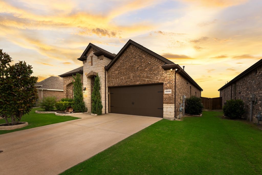 2443 San Marcos Drive Forney TX 75126