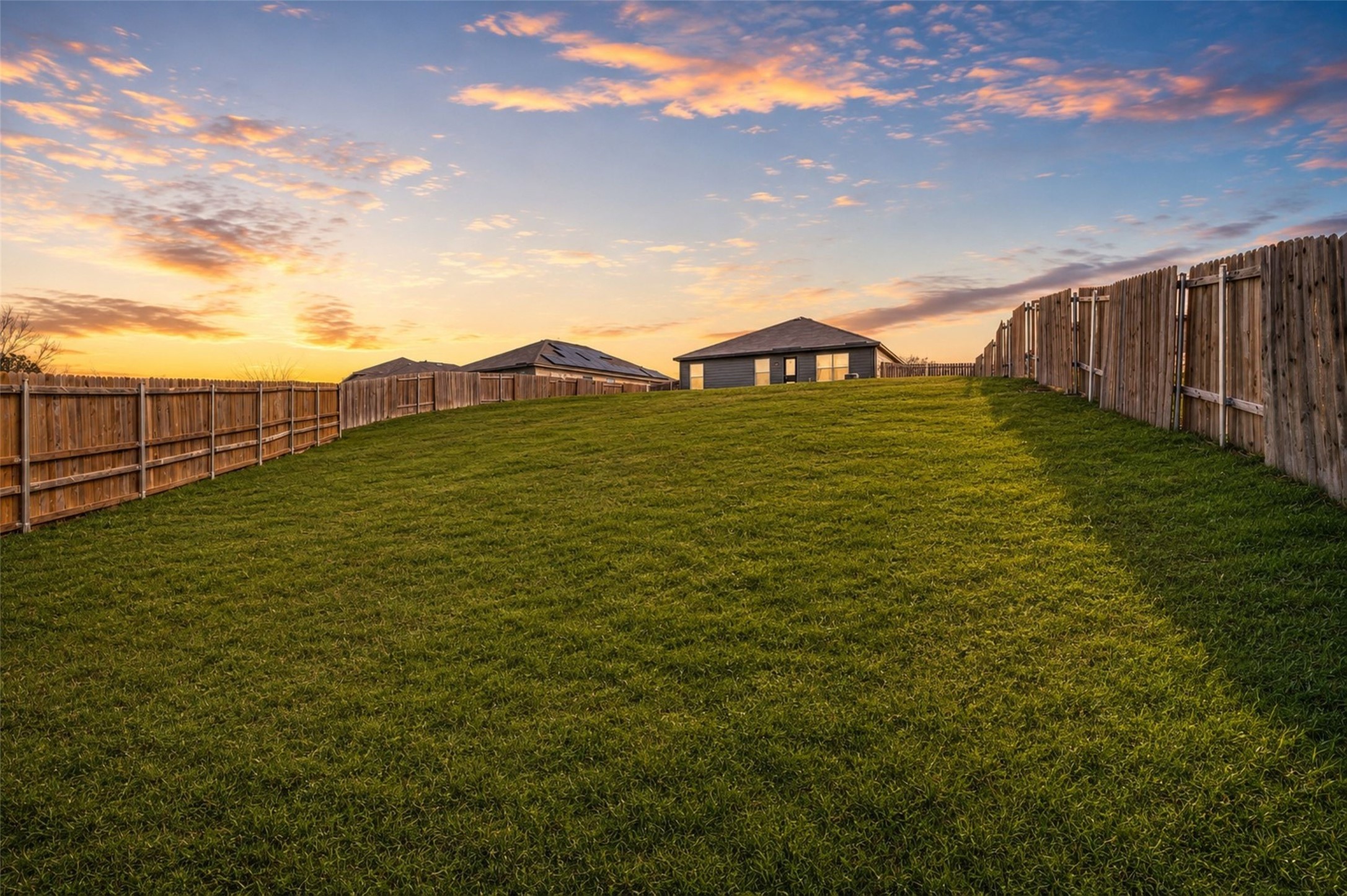 144 Barbwire Way Newark TX 76071