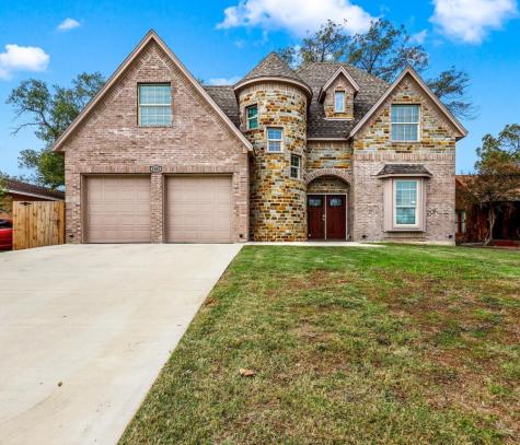 1305 N Sylvania Avenue Fort Worth TX 76111