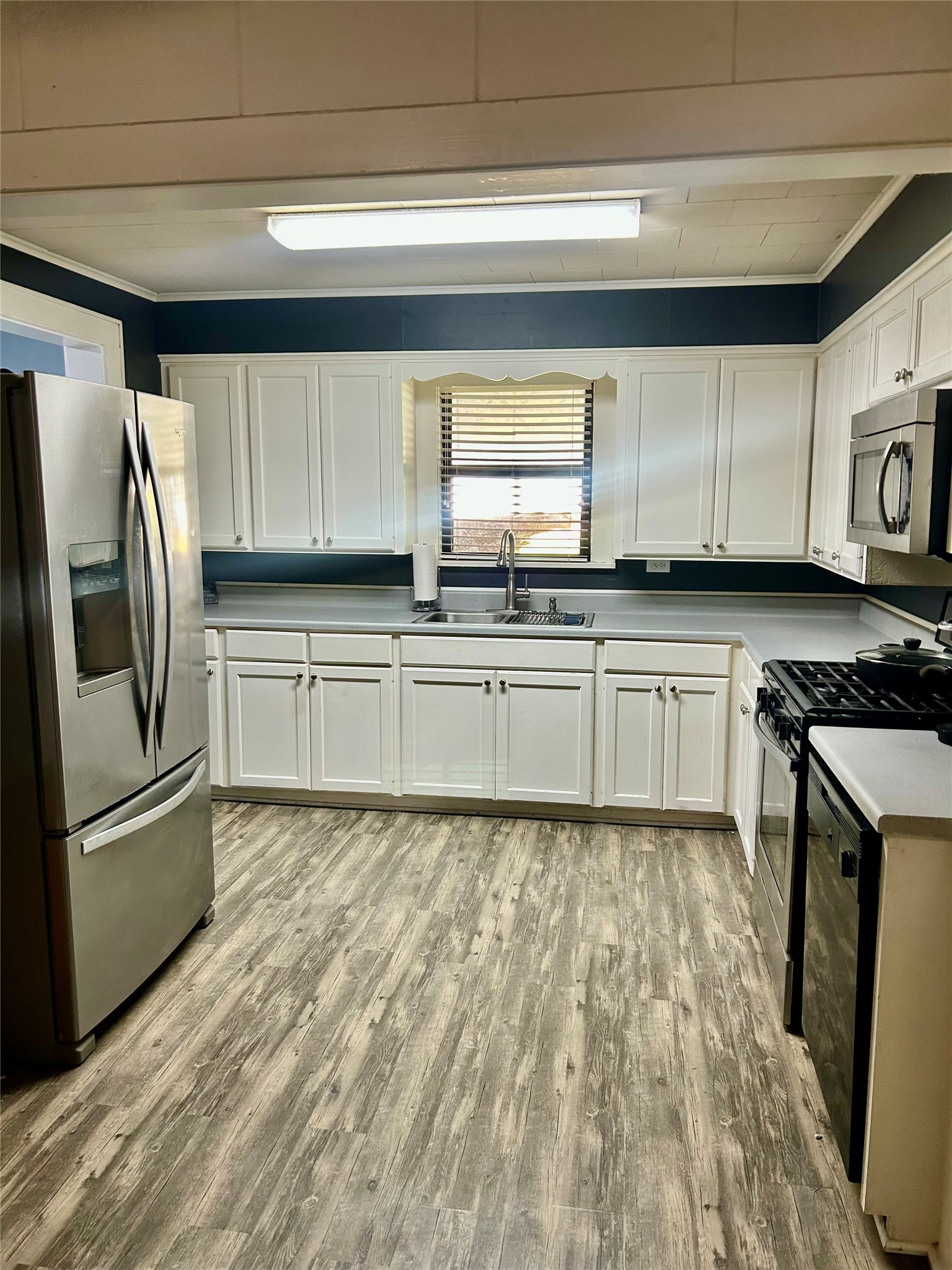 814 Spring Street Springhill LA 71075