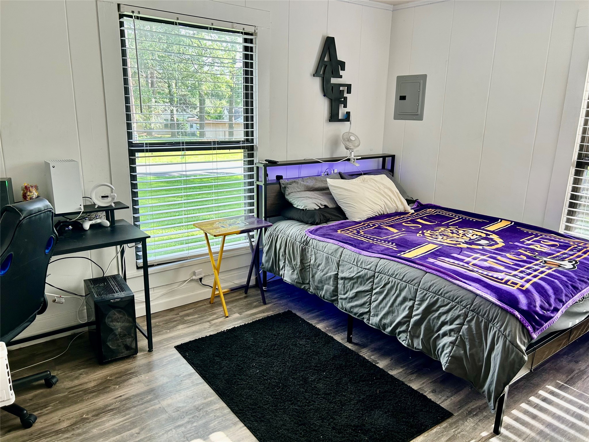 814 Spring Street Springhill LA 71075