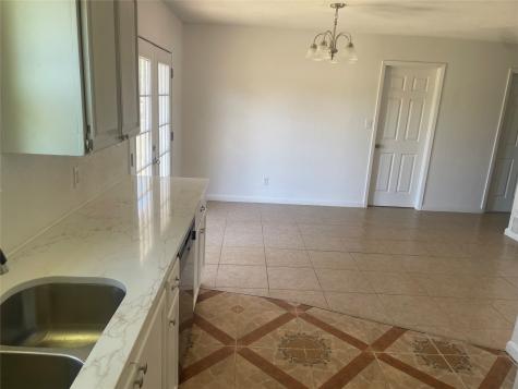 306 S Old Caddo Avenue Breckenridge TX 76424