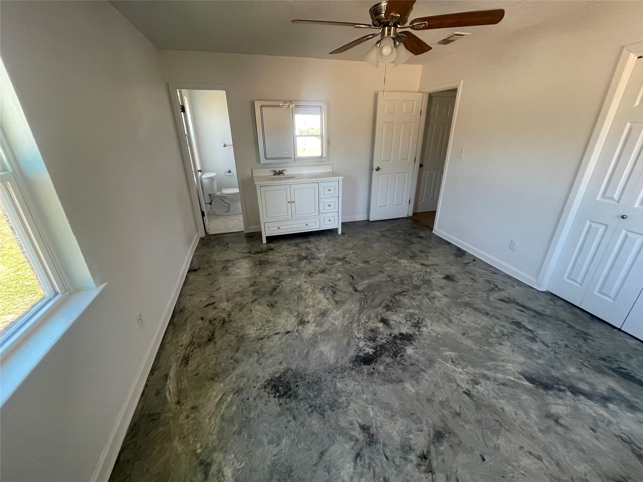 306 S Old Caddo Avenue Breckenridge TX 76424